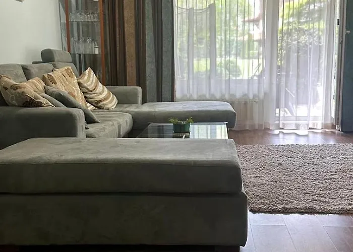 アパート Eleonor Mountain 2 *